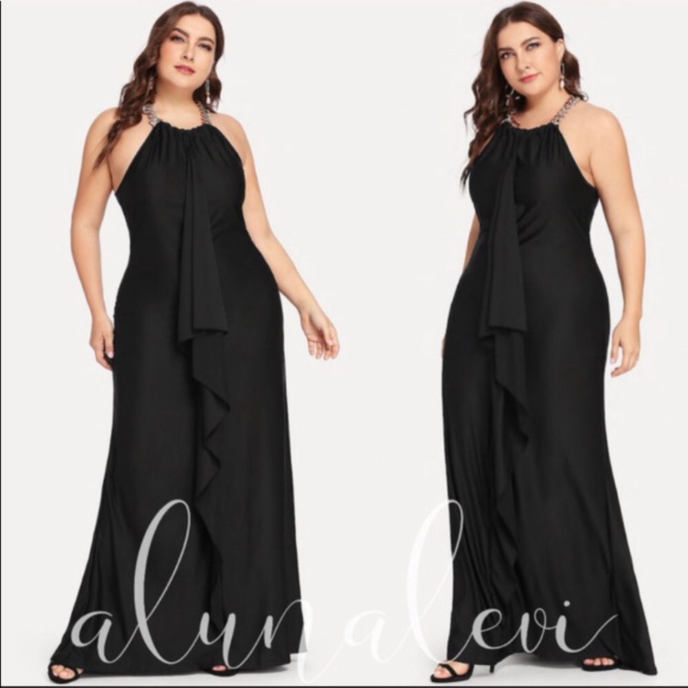 ♥️2 left Plus size oh So Elegant dress
